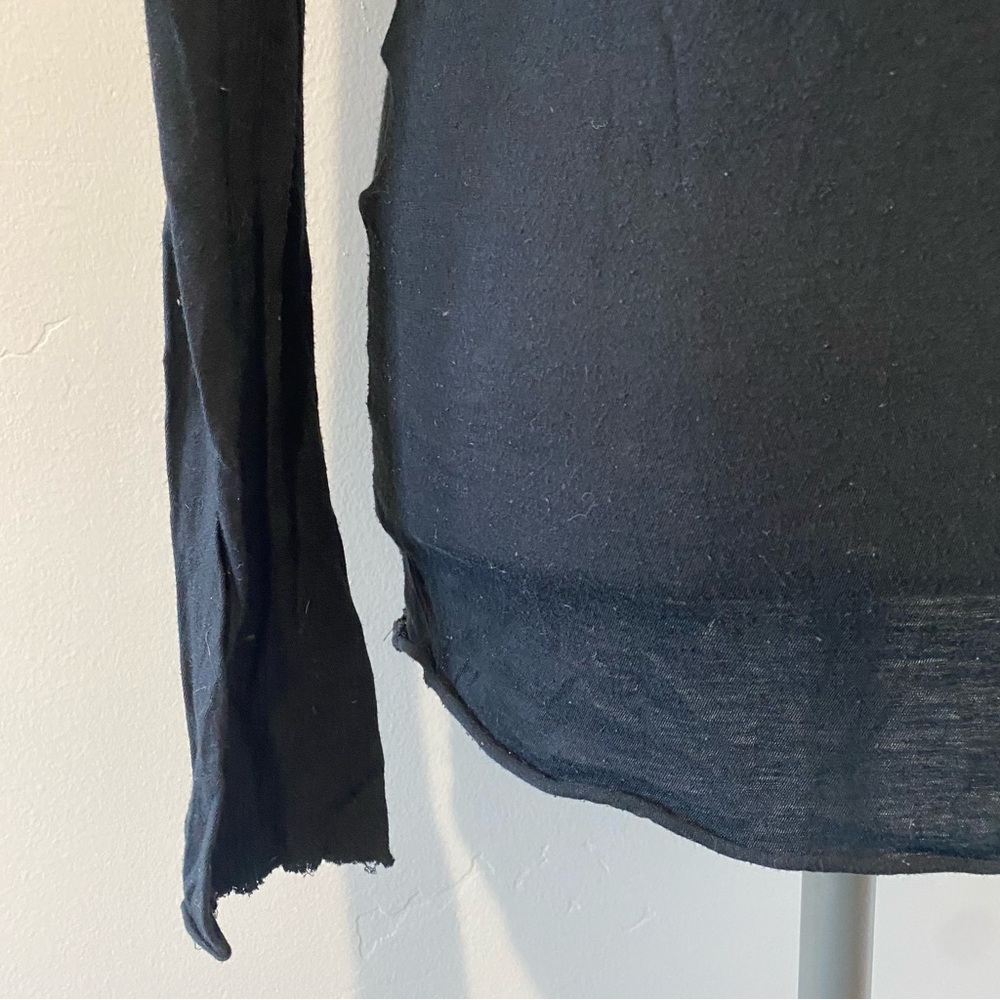 Julius men’s black long-sleeve T-shirt, Size 1 (~XS) - Picture 9 of 10